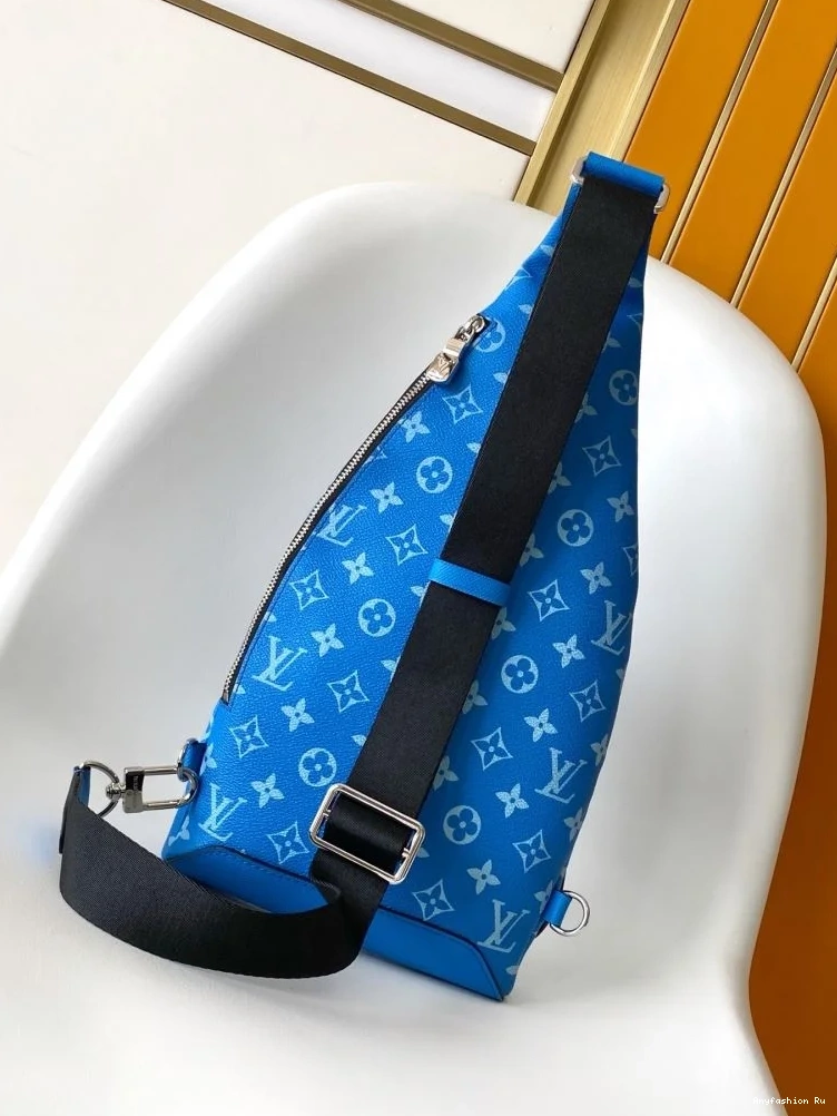 42075 Vuitton Unique Chest Waist Packs Louis 0802